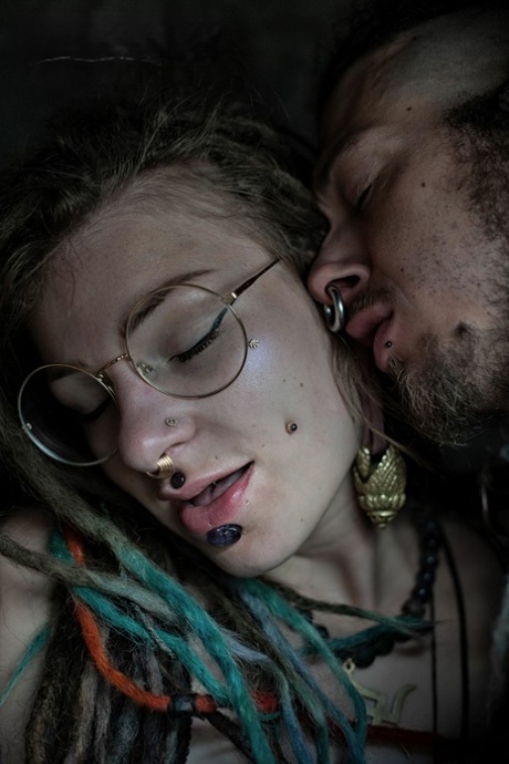 Alternative couple Franzz Von Kreidl & Kalipeez sport dreadlocks during sex 41786473
