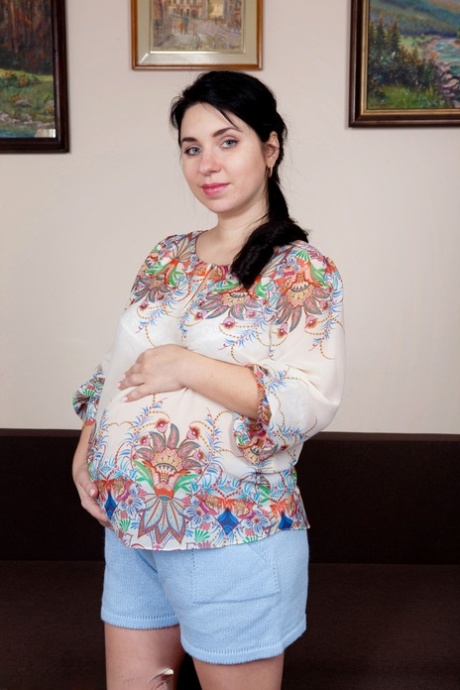 Pregnant 30 plus female Tanita gets naked for the very first time 29296043